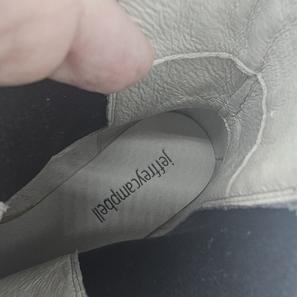 Jeffrey Campbell Emry Chelsea Boots Pointed Toe Side Panel White Leather Size 6 - Picture 14 of 16